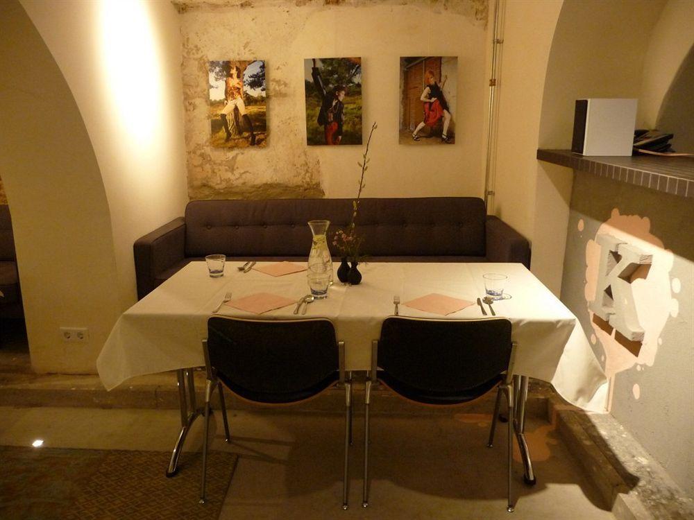 Mary K Hotel Утрехт Екстериор снимка